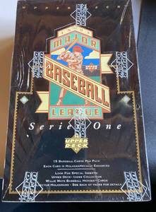 lot 20 image: 1993 Upper Deck Baseball Factory Sealed 36 Pack Box of Cards - Derek Jeter RC
