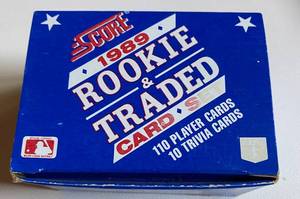 lot 85 image: 1989 Score Rookies & Traded Baseball Card Set - Ken Griffey Jr. RC