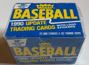 lot 111 image: 1990 Fleer Updated Baseball Factory Sealed Set