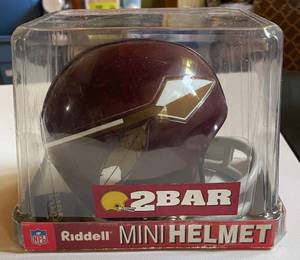 lot 120 image: Washington Redskins Spear Riddell Mini Football Helmet