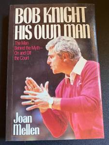 lot 50K image: Bob Knight His Own Man Basketball Book