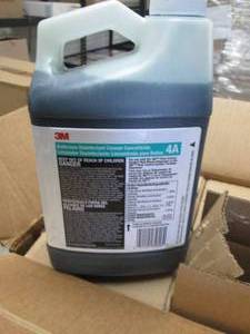Case of 4-0.5 Gal 3M� FCS 4A Bathr...