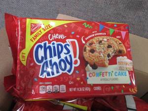 6- 14.38 oz Chewy Chips Ahoy Confet...