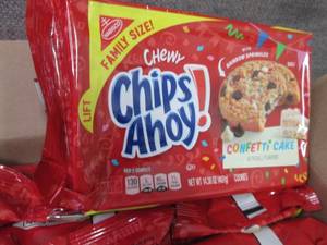 6- 14.38 oz Chewy Chips Ahoy Confet...