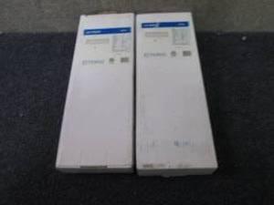2 Thomas Lighting - UC180940 - Auro...