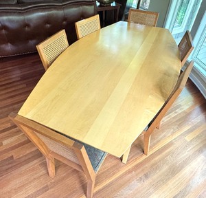 lot 8 image: Custom Made Elegant Dining Room Table and Chairs