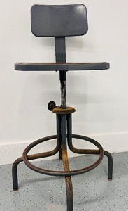 lot 78 image: Vintage Swivel Stool