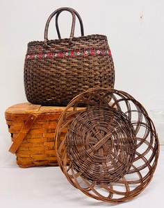 lot 72 image: Vintage Baskets including a  Picnic Woven Basket