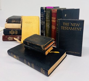 lot 75 image: Vintage Antique Bibles