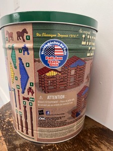 lot 71 image: Vintage Lincoln Logs the Original