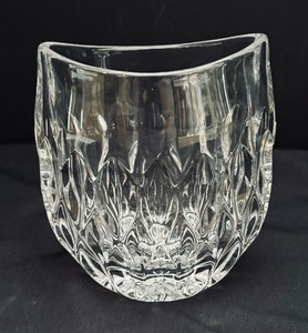 lot 54A image: Three Crystal and Glass Vases