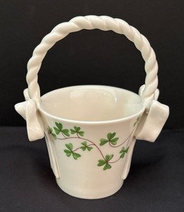 lot 98 image: Pretty Petite Pitcher and Basket Dish by Shannon