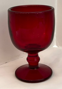 lot 95 image: Nine Ruby Red Hoffman House Imperial Glass Petite Goblets