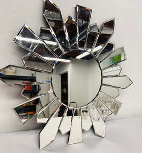 lot 130 image: Beautiful Silver Decorative Mirror by home