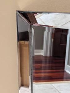 lot 42A image: Decorative Wall Mirror
