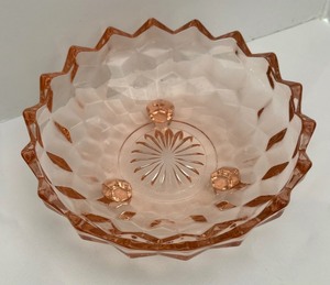 lot 170 image: Fostoria Pink Depression Glass Footed Bowl