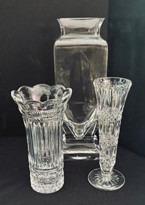 lot 180A image: Variety of Crystal and Glass Vases