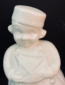 lot 177 image: Vintage Dutch Boy Cookie Jar
