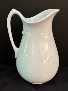 lot 178 image: Johnson Bothers Pitcher with Knowles Taylor Basin