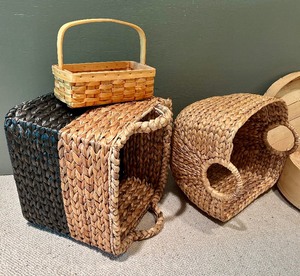 lot 265 image: Wonderful Collection of Baskets