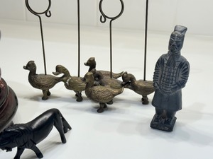 lot 327 image: Fun Asian Inspired Decorative Items