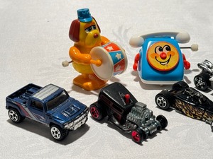 lot 312 image: Vintage TOMY Wind Up Telephone and More Vintage Toys