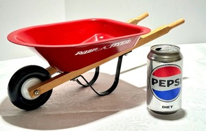 lot 285 image: Radio Flyer Replica Wheel Barrow Toy