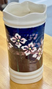 lot 303 image: Artisan Crafted Pottery Vase