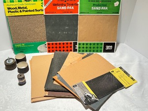 lot 300 image: Variety of Sandpaper