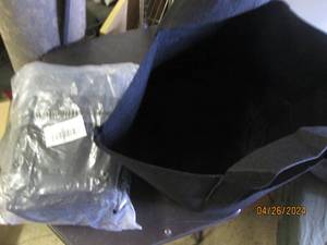 package of 6 new garden plant bags...