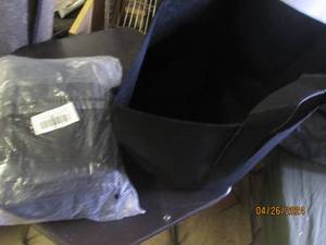 package of 6 new garden plant bags...