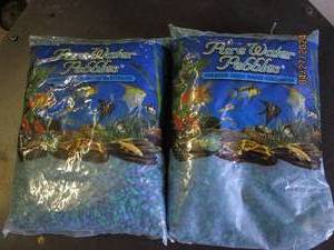 2 bags of pure water pebbles...