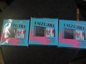 3 amazing girl cluster lash kits...