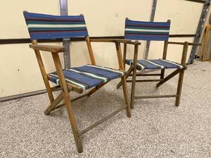 lot 118 image: Two Vintage Wooden Folding Chairs