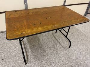 lot 135 image: Wooden Top Folding Table
