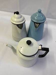 lot 138 image: Three Vintage Enamel Coffee  Tea Kettles