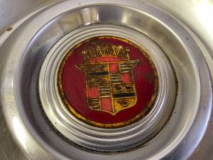 lot 145 image: Vintage Chrysler Hubcap