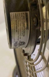 lot 154 image: Masterforce Twenty Inch Three Speed High Velocity Floor Fan Model HV-200