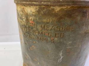 lot 178 image: Butler Manufacturing Standard Measure Five Gallon Metal Piece