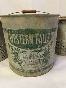lot 180 image: Vintage Metal Minnow Buckets