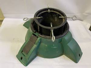 lot 195 image: Large Christmas Tree Stand