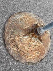 lot 210 image: Vintage Pepsi Cola Saint Paul Metal Base with a Pole Attached