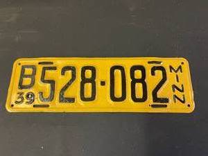 lot 246 image: 1939 Minnesota License Plate