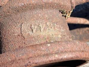 lot 269 image: Large Vintage Rusty Spiked Wagon Wheel