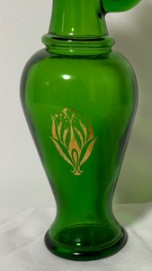lot 50 image: Gorgeous Green Vintage Avon Emerald Decanter