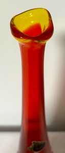 lot 65 image: Vintage Fenton Amberina Hobnail Accented Swung Vase