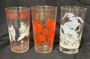 lot 315 image: Vintage Glass Tumblers