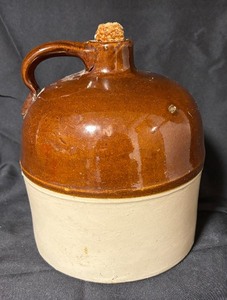 lot 319 image: Charming Vintage Jug