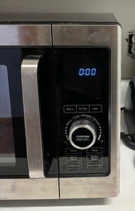 lot 329 image: Power XL Microwave