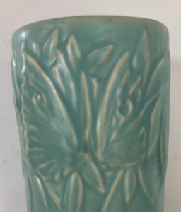 lot 345 image: Vintage McCoy Butterfly Line Vase
